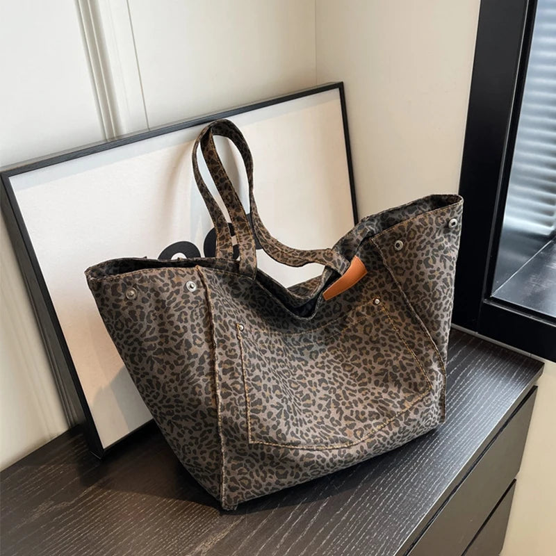 Leo Bag