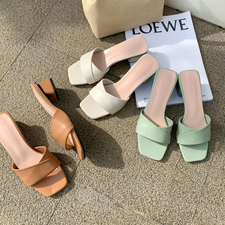 Zelda Sandals