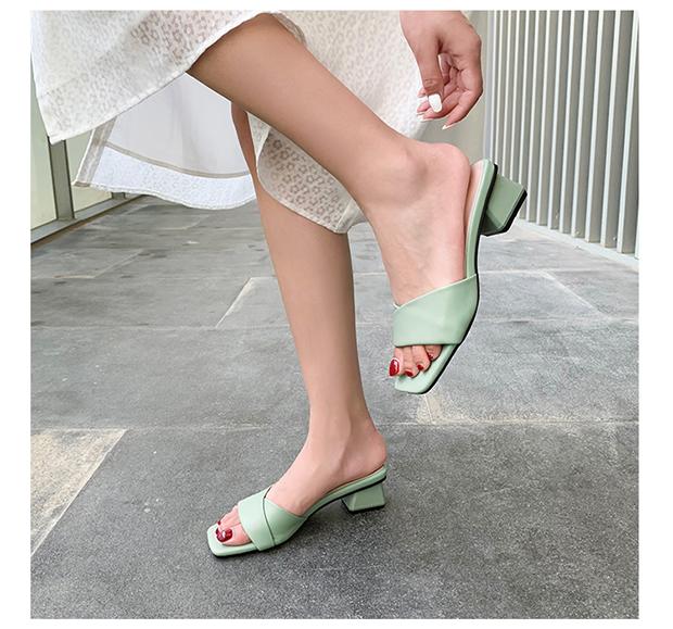 Zelda Sandals
