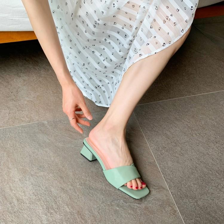 Zelda Sandals