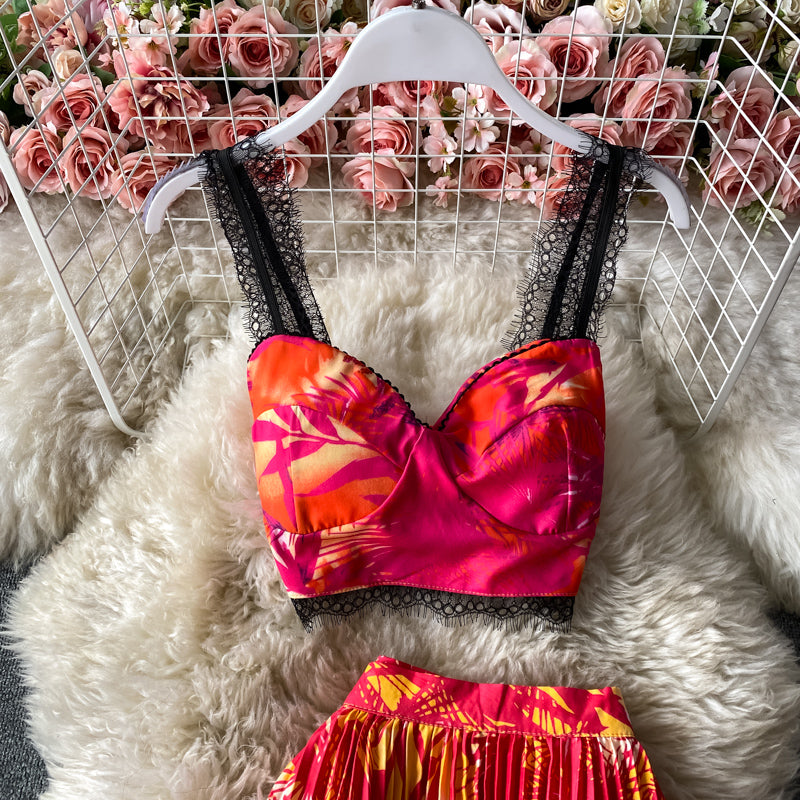 Brynle Set Tops And Skirt