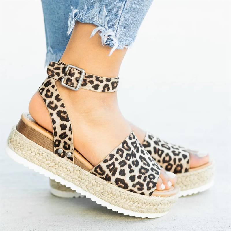 Daniela Sandals