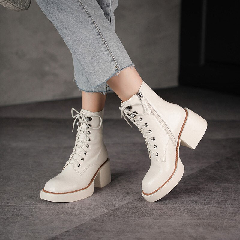 Emelia Boots