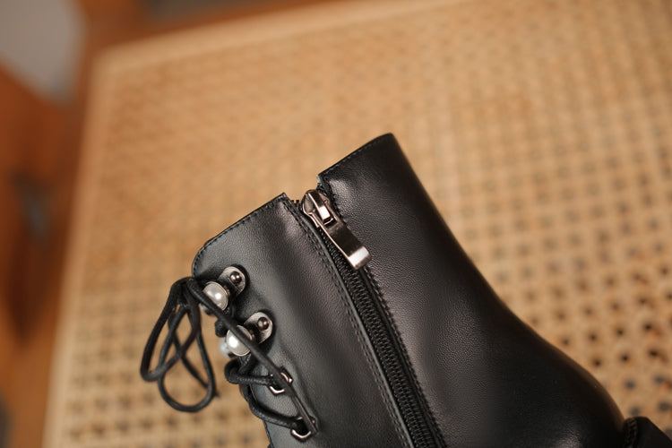 Emelia Boots