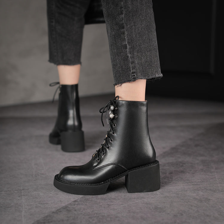 Emelia Boots