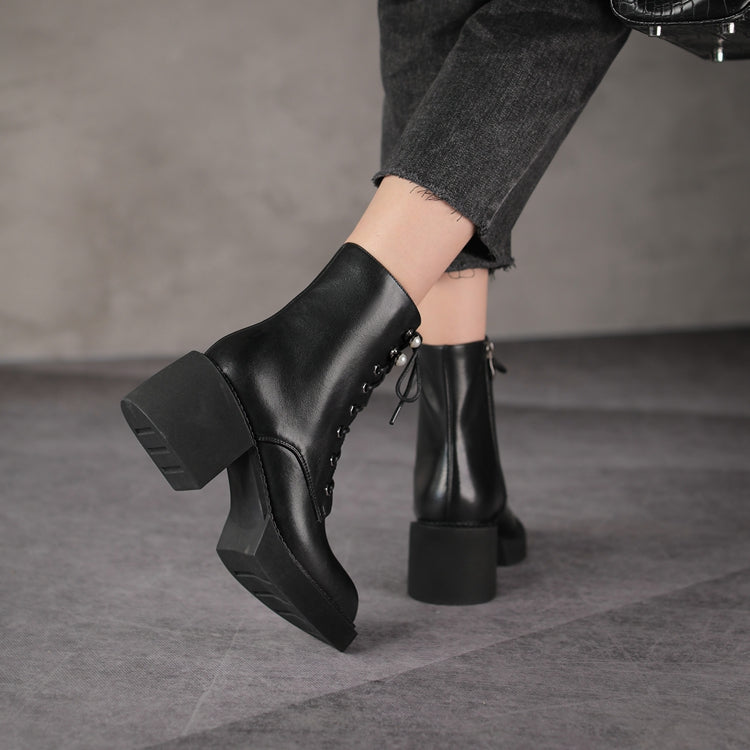 Emelia Boots